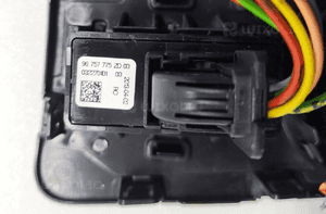 Panel ramka wybieraka biegów peugeot 508 i rxh hybryda 96669728ZD 2010-2014 7