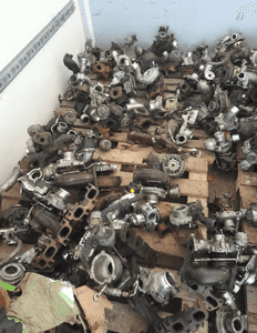 Turbosprężarka turbina turbo hurt turbiny garrett ihi holset 4