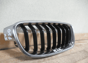 Kratka zderzaka nerka przednia prawa bmw F30 2011-2015 sport line 2
