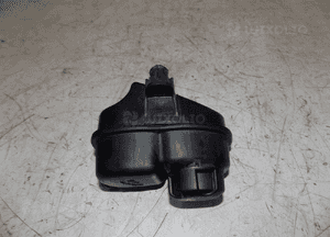 BMW 3 G20 G21 330e ZBIORNICZEK WYRÓWNAWCZAY PŁYNU 8610653 2