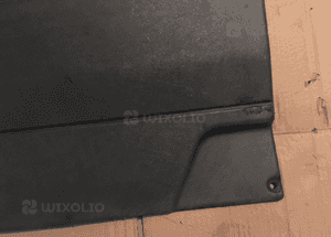 Boczek drzwi przedni prawy Land Rover Defender 3