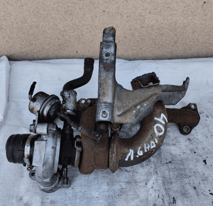Turbosprężarka turbina peugeot citroen ford 1.6 hdi tdci 90KM 9685293080 1