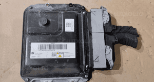 Sterownik silnika komputer opel astra j iv 1.7 cdti 55577647 2