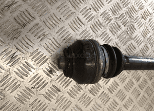 Bmw M5 F10 M6 F12 F13 F06 półoś prawy tył tylna prawa 2284116 2