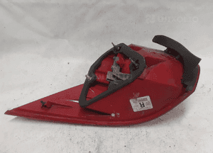 Tyl tylna prawa lampa volkswagen golf v/vi kombi 5