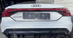Klapa bagaznika kompletna audi e-tron gt 4J LY7F 1