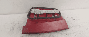Tyl tylna lampa prawa skoda fabia 1 kombi 4