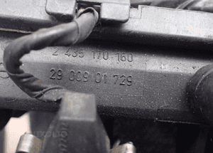 LISTWA WTRYSKOWA CZUJNIK VW AUDI 1.4 030133319AA 0280160557 RADOM 3