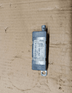 Wzmacniacz antenowy anteny VW Passat B6 3C9035552A 1