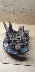 Zwrotnica piasta prawy tył tylna prawa VW Touareg 7L 3.0 TDI 3