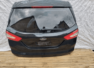Klapa pokrywa bagażnika tył tylna ford mondeo MK5 kombi kompletna 1