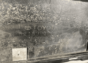 Zderzak tył tylny toyota corolla E21 xii kombi 19- 7