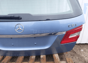 Mercedes e-klasa W212 lift kombi klapa bagażnika tył kompletna w kolor 6