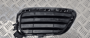 Bmw F25 kratka zderzaka prawa boczna 7338514 1