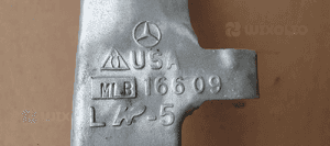 Zwrotnica lewy przód przednia lewa Mercedes GL X166 W166 GL350 3.0 CDI 16609 7