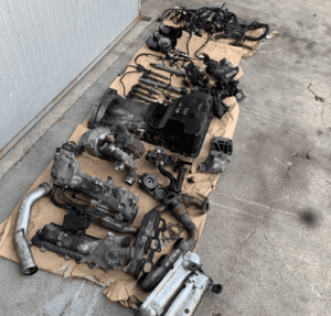 MERCEDES silnik głowica wtryski łapa om642 cdi 280 /3,0/320 głowica misa blok egr wtryski kolektor 2