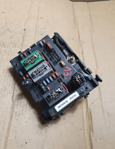 } Sterownik moduł Peugeot 206 9657608780 1