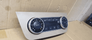 Panel nawiewu klimatyzacji klimatronic Mercedes GL X166 W166 A1669006209 2