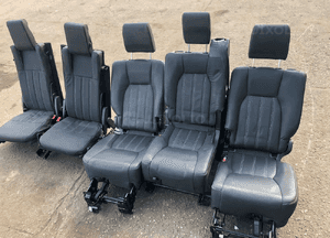 Siedzenia skórzane 2 i 3 rząd czarne Land Rover Discovery 4 IV 10