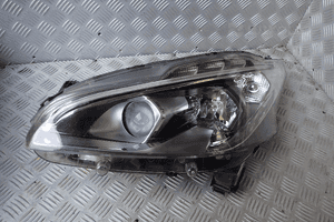 Lampa lewy / prawy przód peugeot 208 lift 9810601980 / 9810602280 uk 6