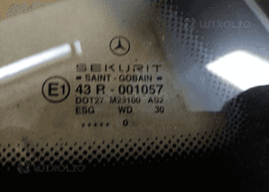 Szyba karoseryjna trójkąt prawy tył Mercedes A168 3