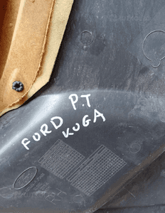 Boczek tapicerka prawy tył tylna prawa Ford Kuga MK1 4