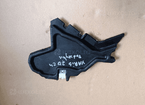 Wygłuszenie osłona podszybia prawe lewe yaris iv 4 55815-K0010 55735-K0010 4
