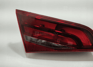 Lampa lewa lewy tył tylna w klapę audi A3 8V 8V4945093 hatchback 2012-2016 4