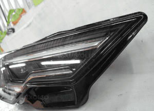 Audi A6 C8 4K0 full led idealna lampa przednia prawa przód 7