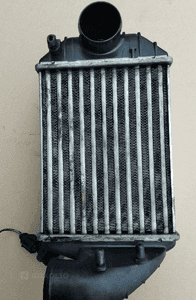 Audi A4 B5 2.5 TDI intercooler prawy lewy chłodnica powietrza 059145805 059145808 2
