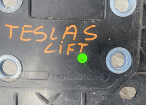 Tesla s lift pas przedni wzmocnienie czołowe 16- 7