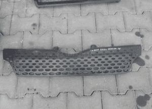 Toyota Yaris Verso grill atrapa