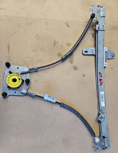 Peugeot 407  mechanizm podnośnik szyby przód przedni  lewy 1