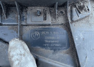 Nadkole prawe prawy przód bmw E87 E81 7059376 3