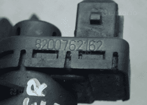Zawóś podsciśnienia master 2,3 dci 8200762162 3