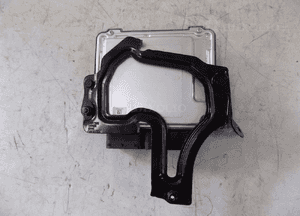 Volvo XC40 plug-in hybrid 1.5 sterownik komputer silnika 2