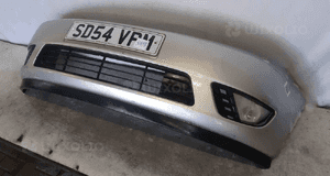 Zderzak przód przedni ford fiesta MK.6 6 vi 62 srebrny halogeny 3