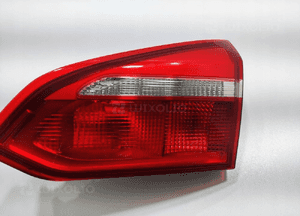 Lampa prawa tył w klapę ford focus MK3 iii kombi F1EB-13A602-BA 14-18 lift 4
