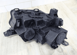 Toyota proace 18- lampa lewa 9835780680 9