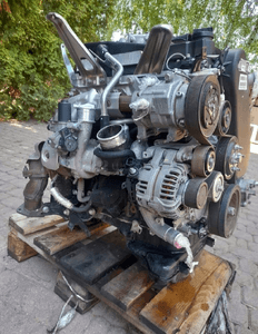 Toyota hilux 2KD-FTV 2,5 D4D silnik kompletny 4