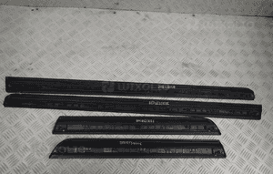 Listwy drzwi audi A4 B7 8E0853960E / 8E0853959E / 8E0853969E / 8E0853970E komplet 8