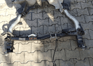 Citroen C5 III 3.0 V6 wozek kolyska przod przednia 5