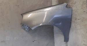 Błotnik lewy  do volkswagen  polo 9N lift 9N3 LA7W srebrny 1