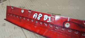 Trzecie światło stop Audi A8 D3 4E0945097 8