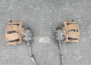 Zacisk 32335478 Zaciski Jażmo Tyl Tylne Hamulcowy Hamulcowe Hamulec Reczny AUDI A4 B8 A5 8T 2