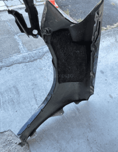 MERCEDES GL  X164 błotnik przod przedni  prawy AMG poszerzenia  c197 uszkodzony 5