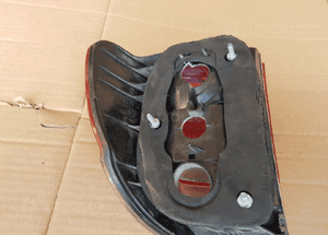 lampa lewa tył bmw e 39 kombi w błotnik lift 2