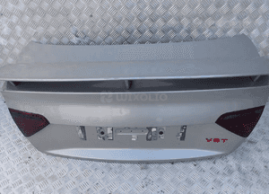 Klapa tył spoiler audi A4 B8 sedan radom 1