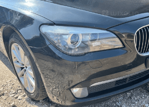 Bmw F01 3.0D przód 475 ładny stan w kolor 7