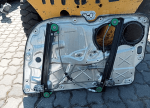 podnośnik szyby phaeton lewy przód 2